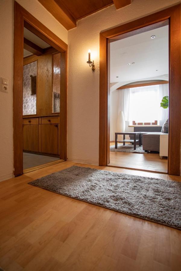 Traditional Old Town Apartment Hall in Tirol Kültér fotó