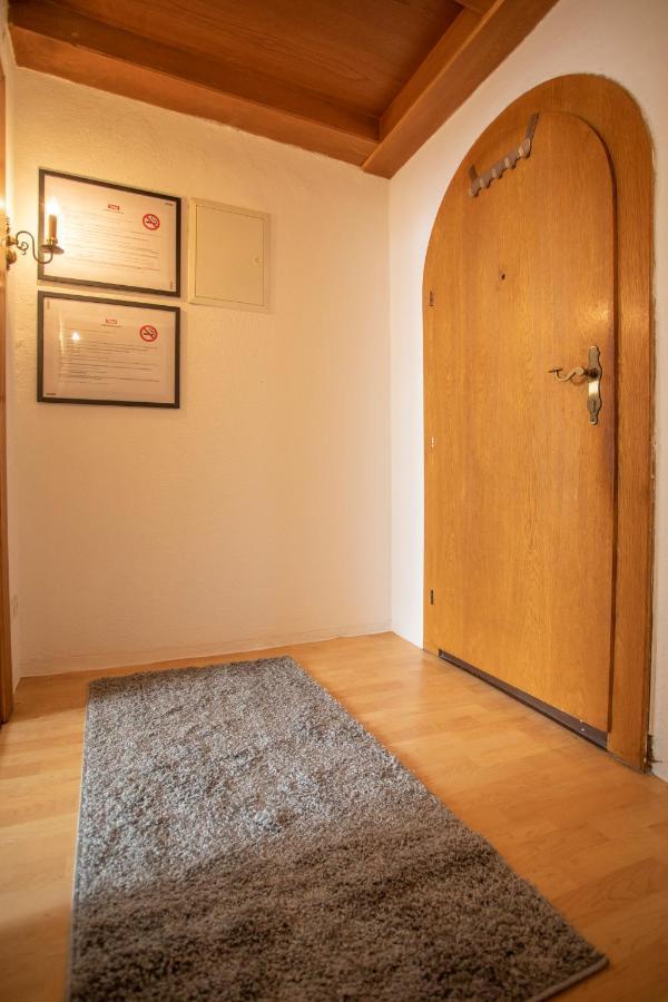 Traditional Old Town Apartment Hall in Tirol Kültér fotó
