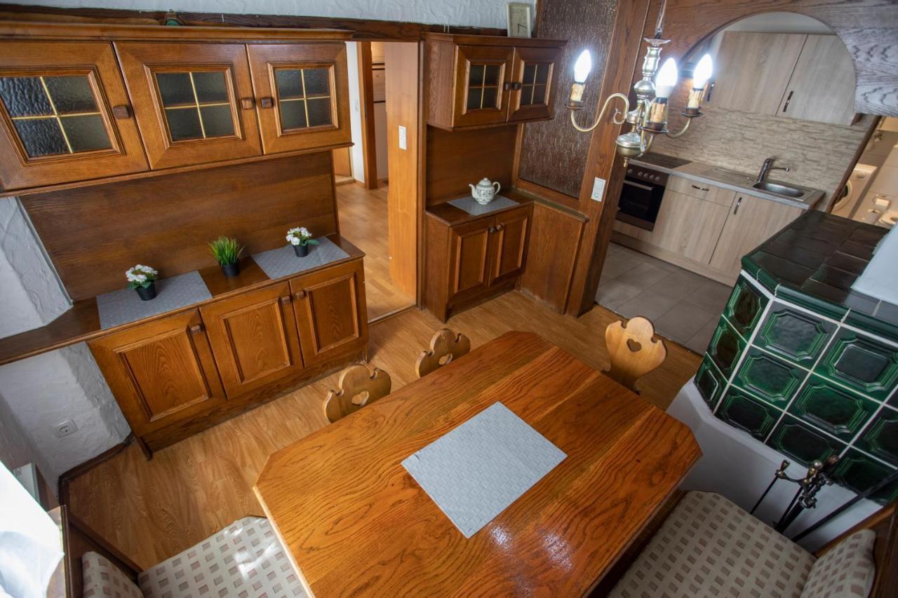 Traditional Old Town Apartment Hall in Tirol Kültér fotó